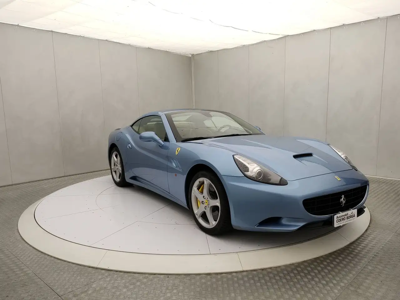 Ferrari California California 4.3 dct — photo 1 of 15