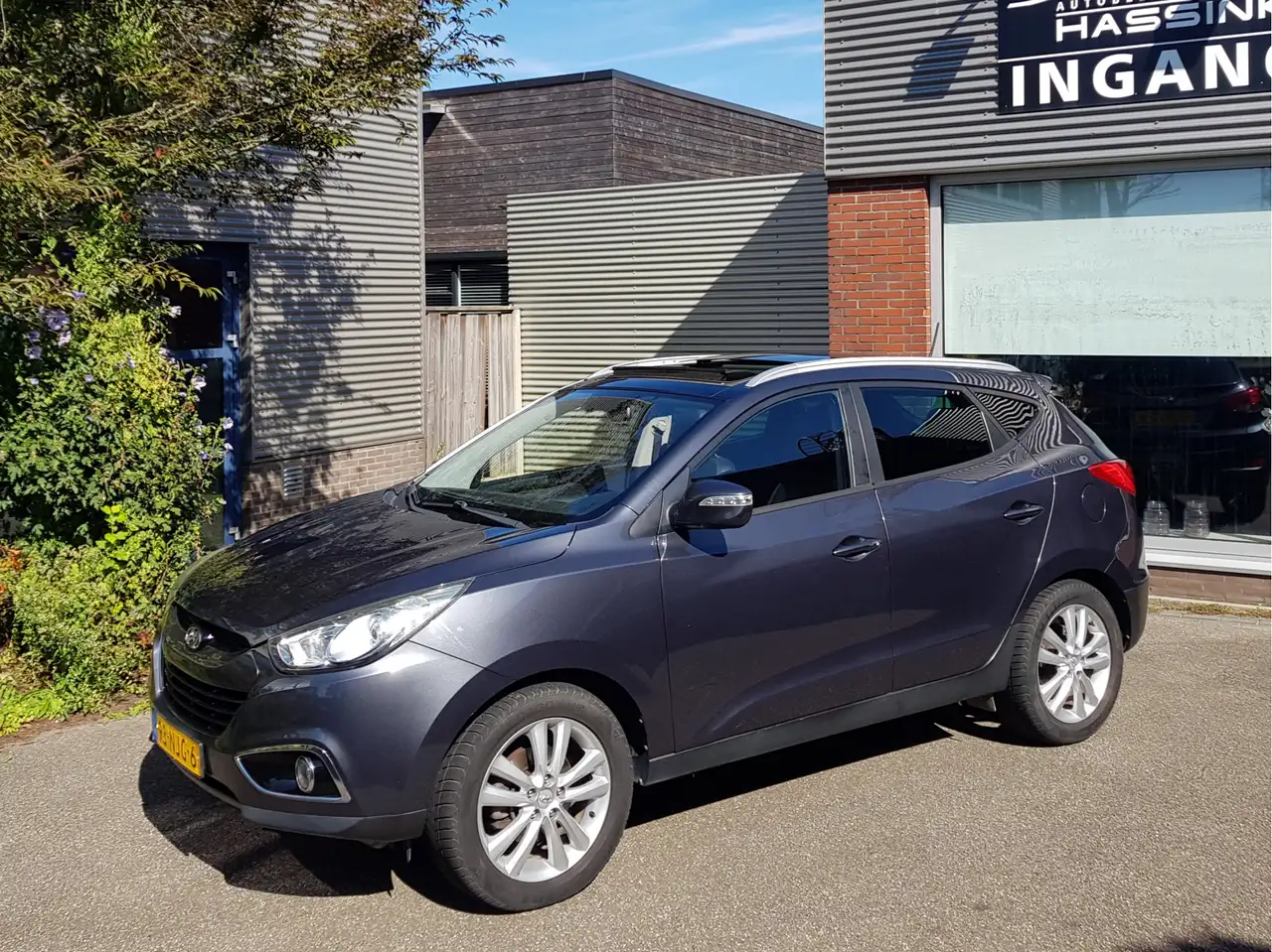 Hyundai iX35 2.0 Aut Leder PanoDak Camera Ecc — photo 1 of 39