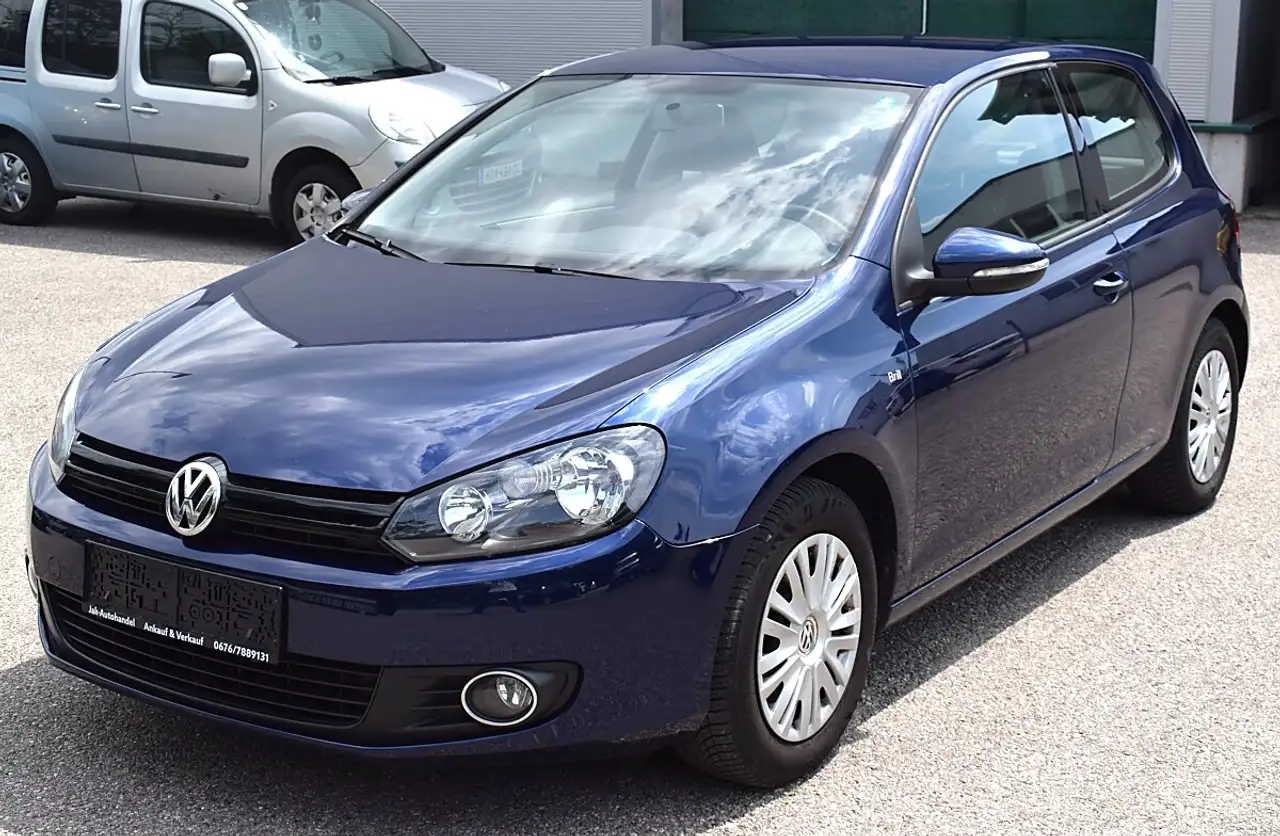 Volkswagen Golf Trendline 1,2 TSI DSG — photo 1 of 10