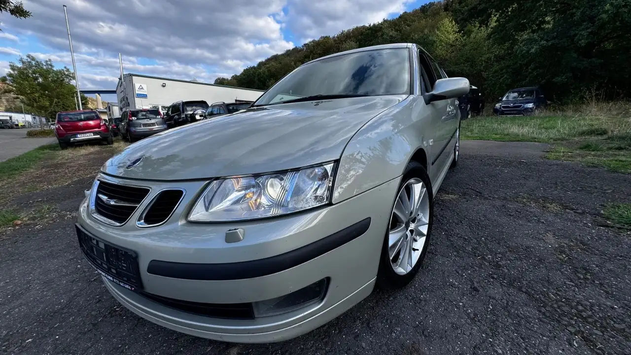 Saab 9-3 KKB 1.9 TiD Voll LederKlimaXenonNavi a1.Hd. — photo 1 of 15