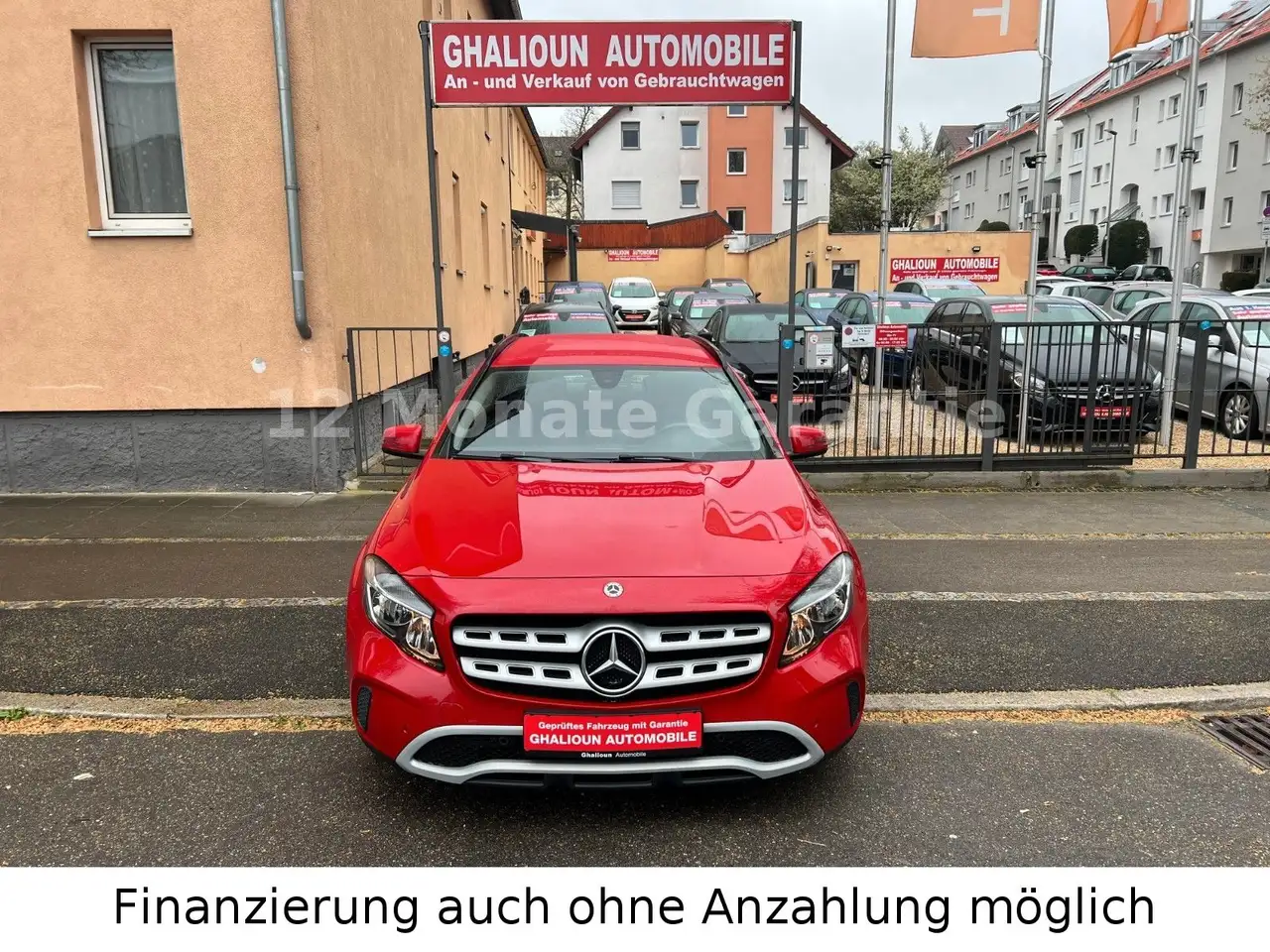 Mercedes-Benz GLA 200 GLA-Klasse GLA 200 Automatik Navi&Rückfahrkamera — photo 1 of 40