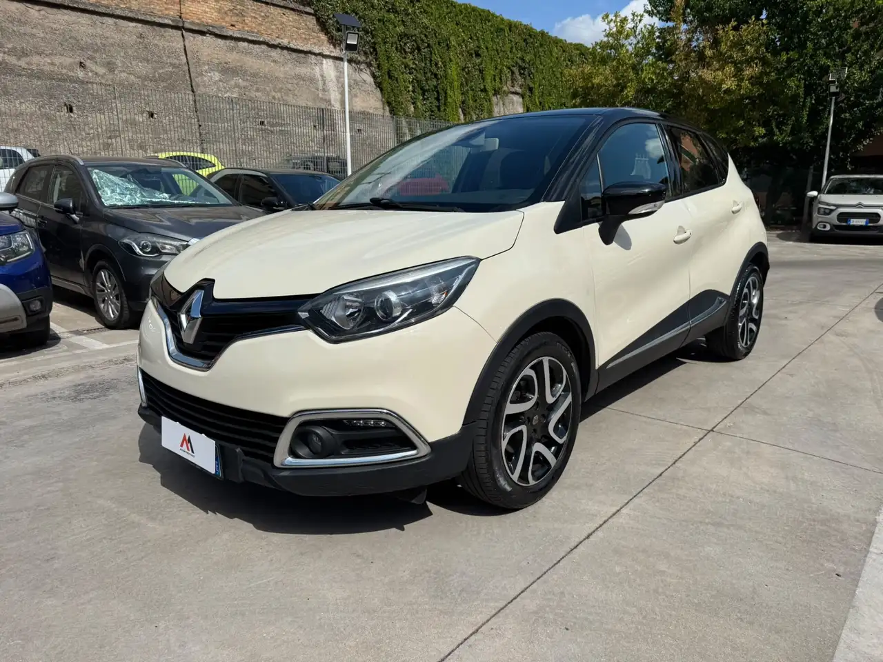 Renault Captur Captur 1.2 TCe 120 CV EDC Energy R-Link — photo 1 of 15