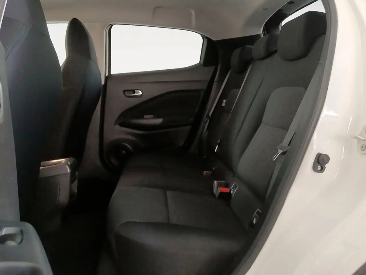 2024 Nissan Juke 1.0 DIG-T Acenta 4x2 114, photograph 12