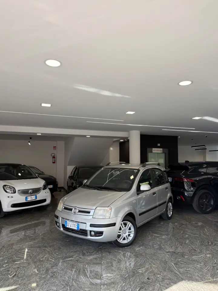 Fiat Panda Panda 1.2 Dynamic Eco — photo 1 of 13