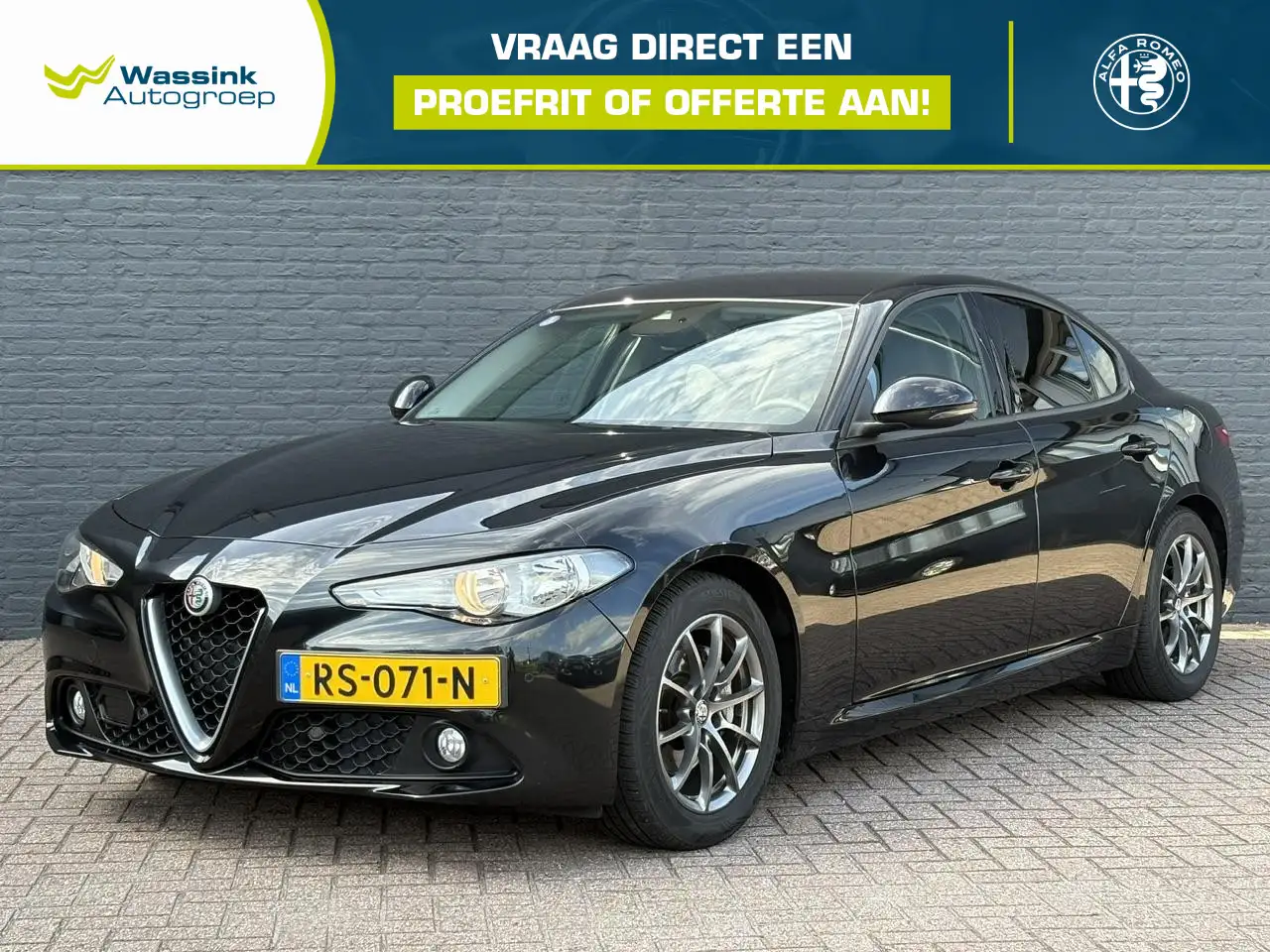 Alfa Romeo Giulia 2.0T Super | Dealer Onderhouden | All Season Bande — photo 1 of 40