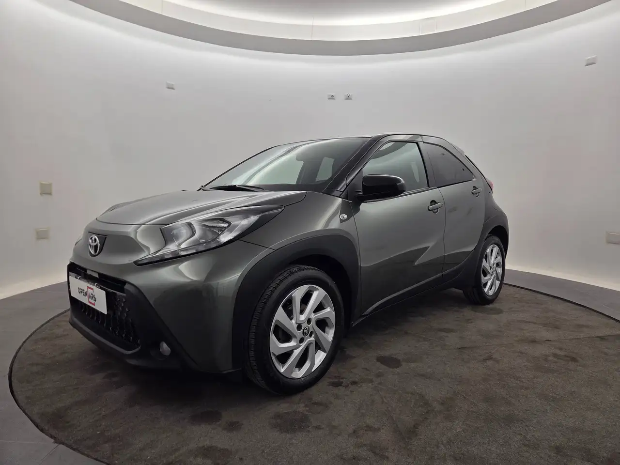 Toyota Aygo X 1.0 Trend 72cv | OPZIONE RATE NO BANCA — photo 1 of 36