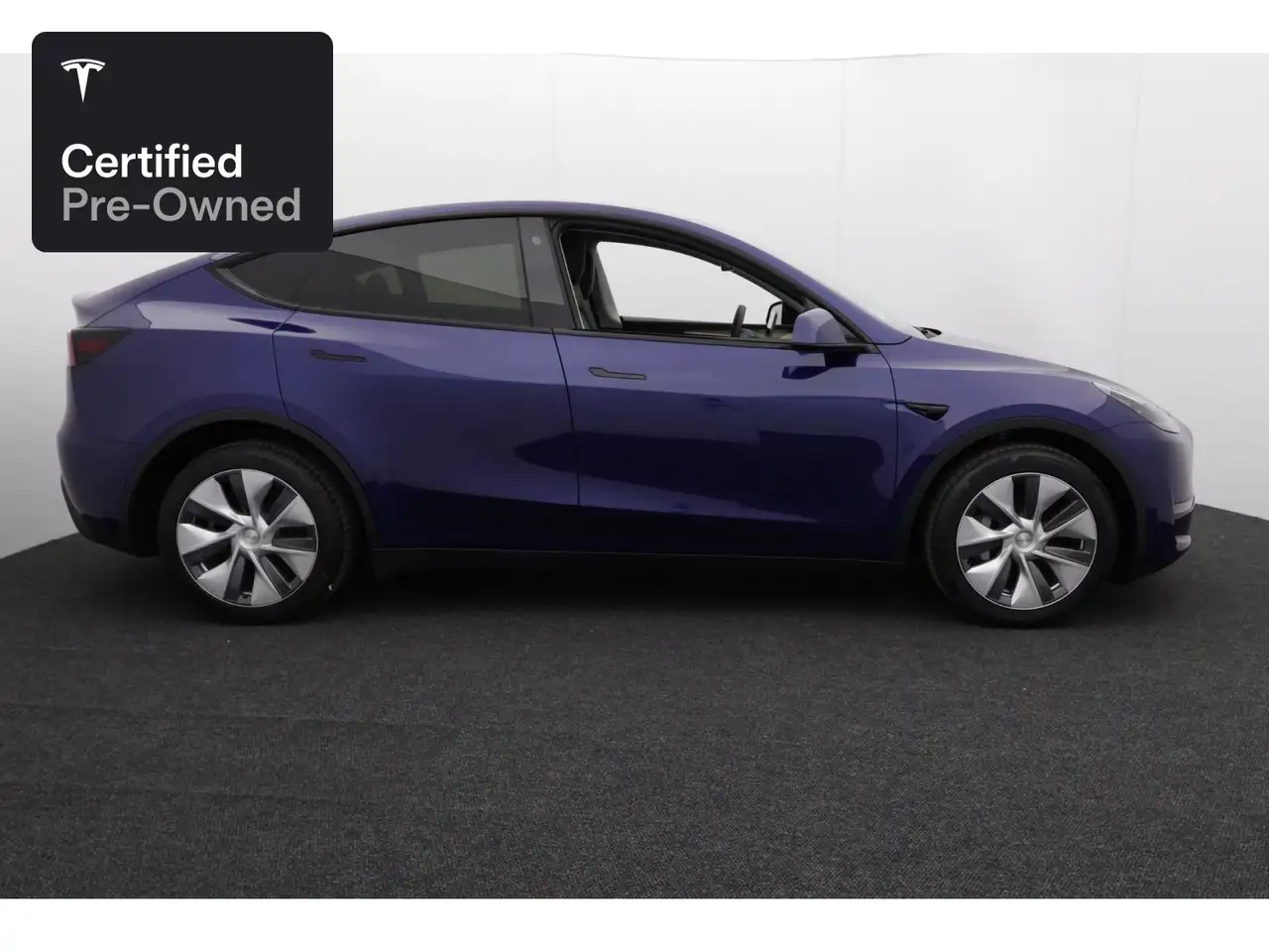 2022 Tesla Model Y Long Range AWD “Certified Pre-Owned”, photograph 9