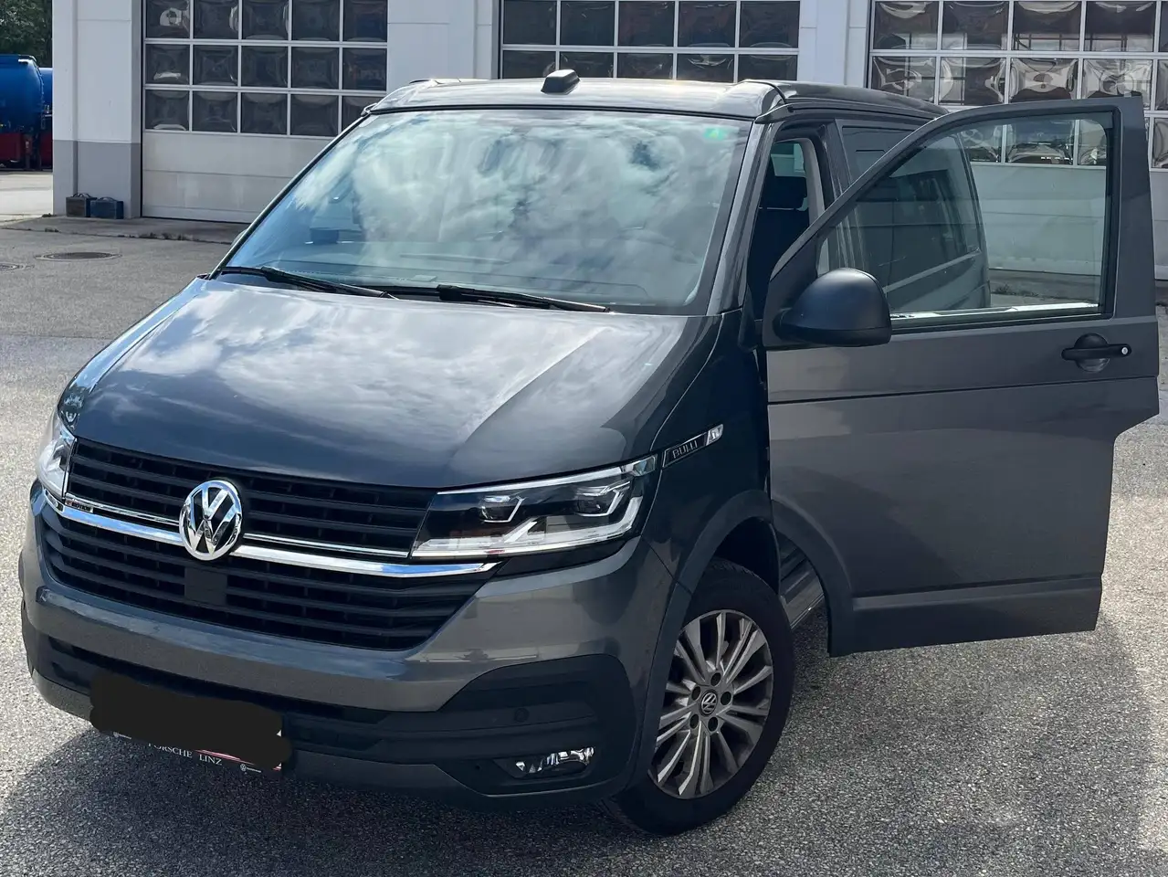 Volkswagen T6.1 California Beach 4Motion | Last Edition 2022 | 6-Sitzer | MwSt. ausweisbar! | Top-Zustand — photo 1 of 35