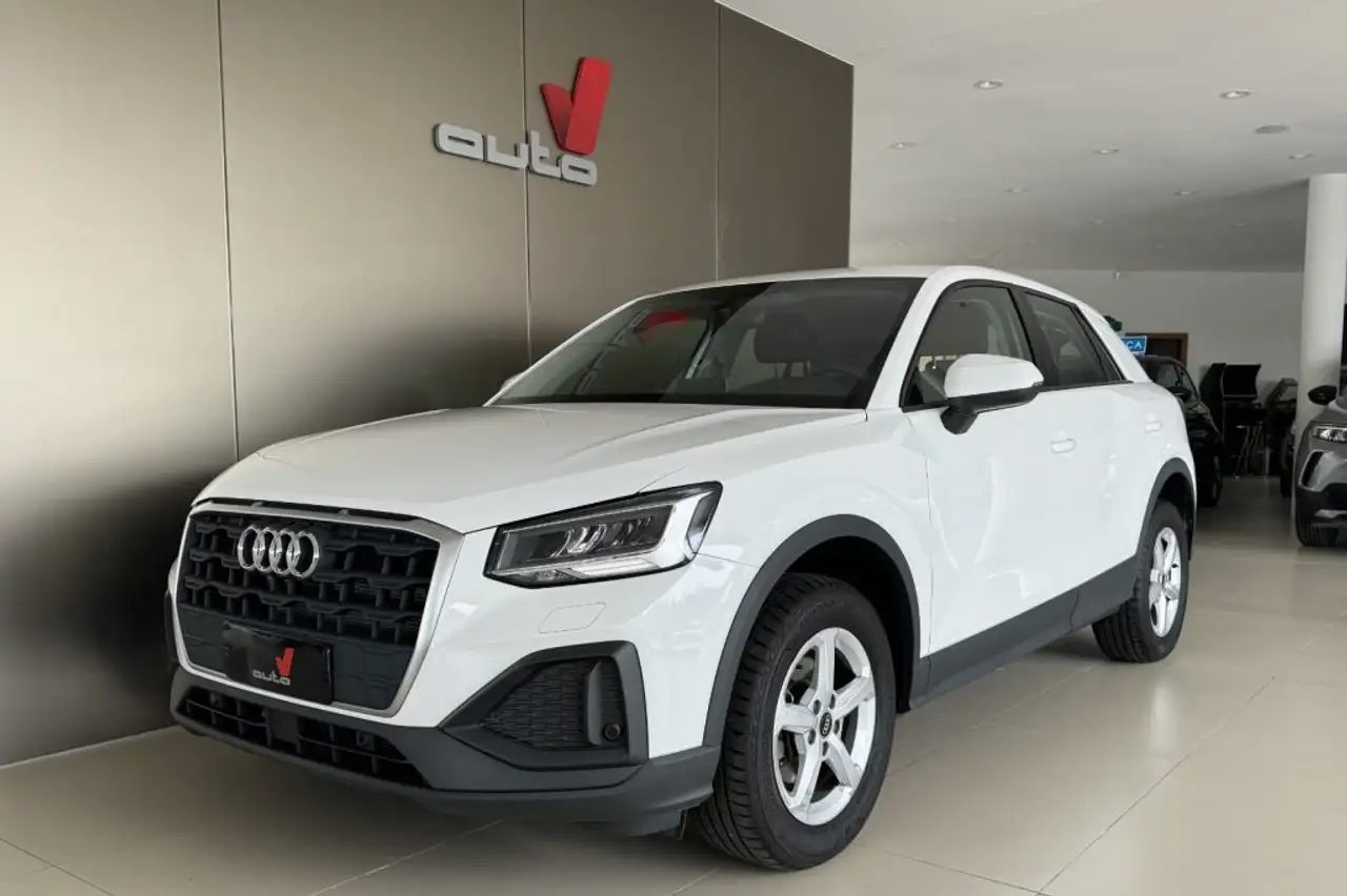 Audi Q2 35 TFSI Business *in arrivo* — photo 1 of 15