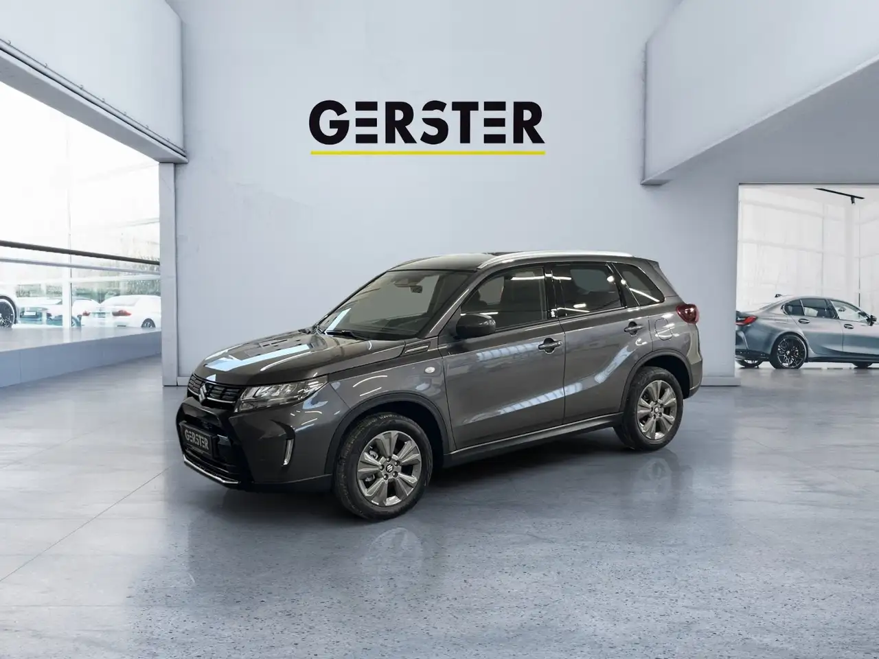 Suzuki Vitara shine — photo 1 of 24