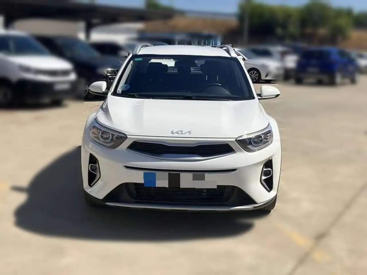 Kia Stonic 1.0 T-GDi 74kW MHEV iMT Concept Plus — photo 1 of 15