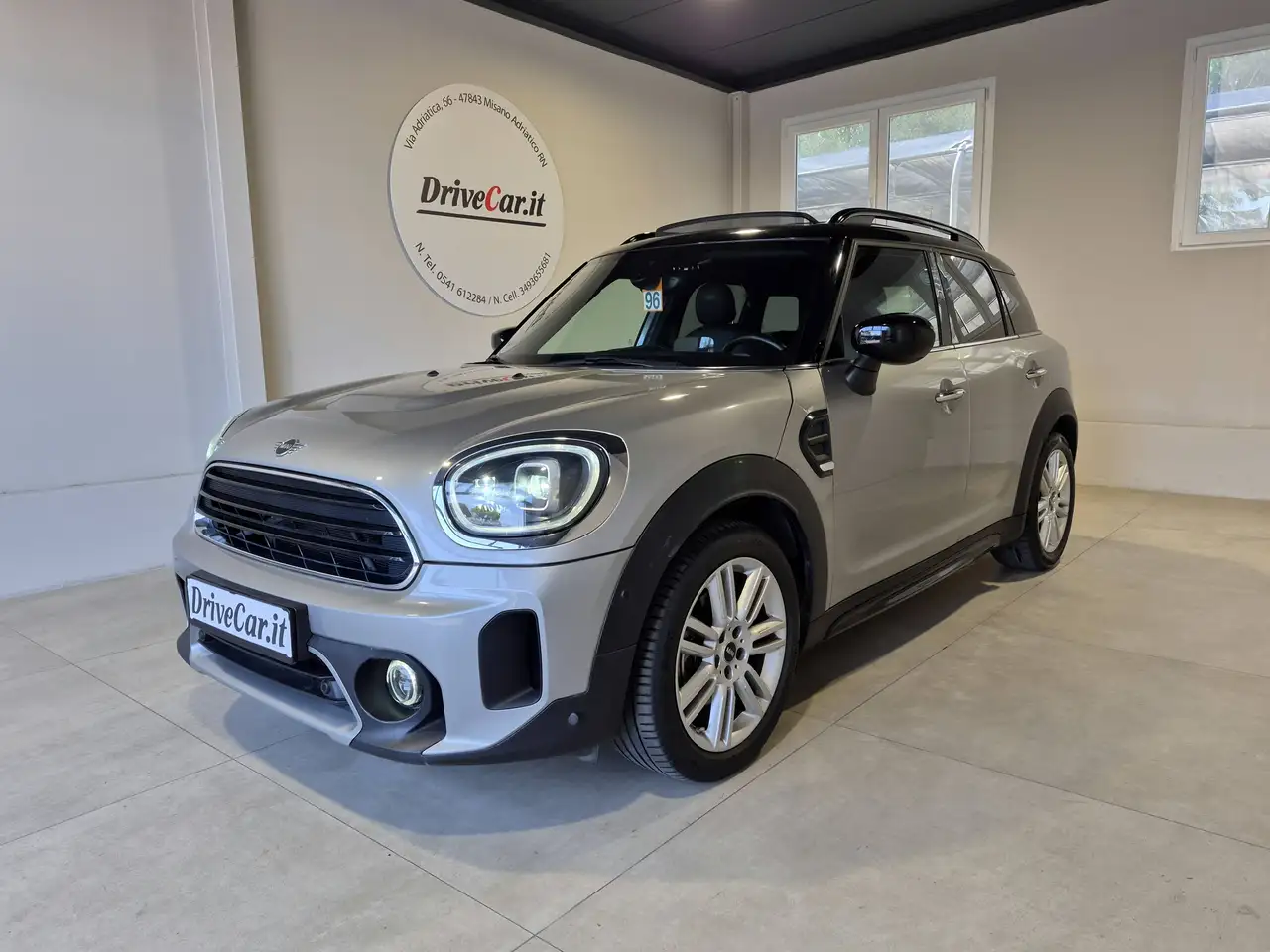 MINI Cooper Countryman 1.5 BENZINA STEPTRONIC TETTO PANORAMICO APRIBILE LED PELLE NAVI APPLE CAR PLAY C.18 RETROCAMERA KEYLES — photo 1 of 20