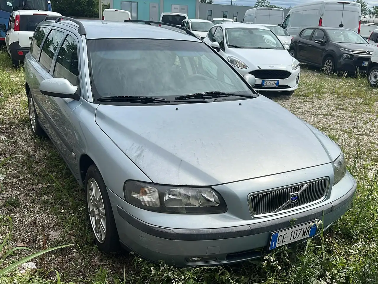2003 Volvo V70 V70 II 2000 2.4 d5 Optima tg. CE107WR, photograph 2