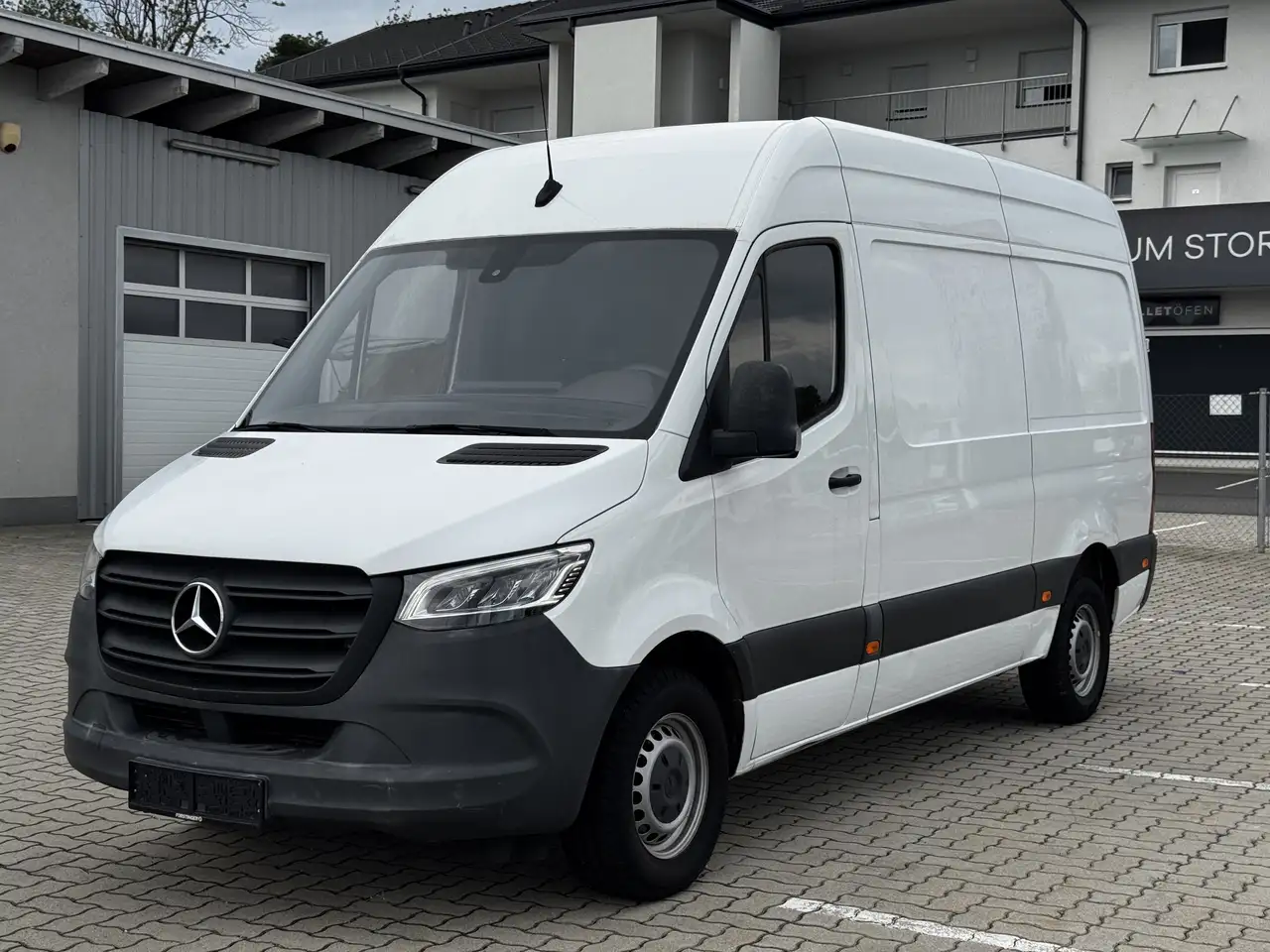 Mercedes-Benz Sprinter 314cdi L2/H2 3,2t LED Kamera Car Play Tempomat — photo 1 of 14