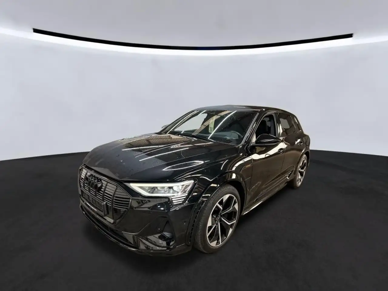 Audi e-tron E-tron S Quattro*MATRIX-LED*HuD*B&O* — photo 1 of 13