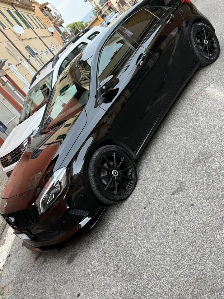 Mercedes-Benz A 180 Executive — photo 1 of 5