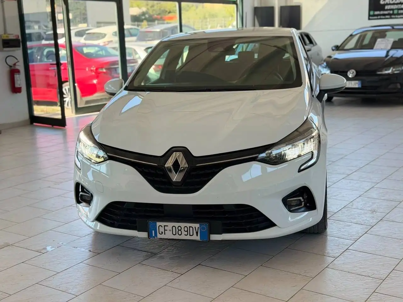Renault Clio Clio V 2019 1.0 sce Life 65cv my21 — photo 1 of 15