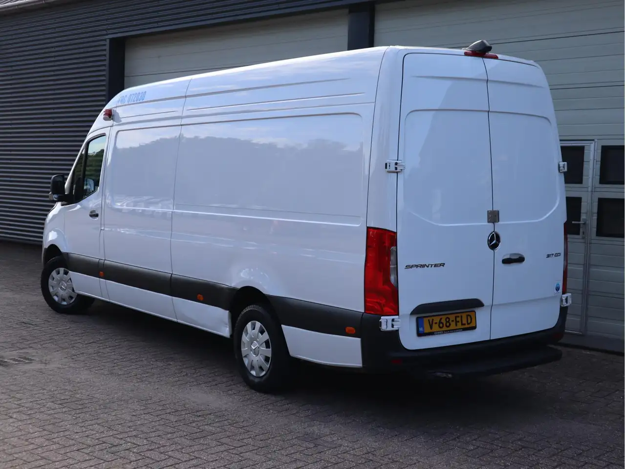 2024 Mercedes-Benz Sprinter 317 CDI Automaat L3H2 - Pharma Medizin - Koelwagen, photograph 3