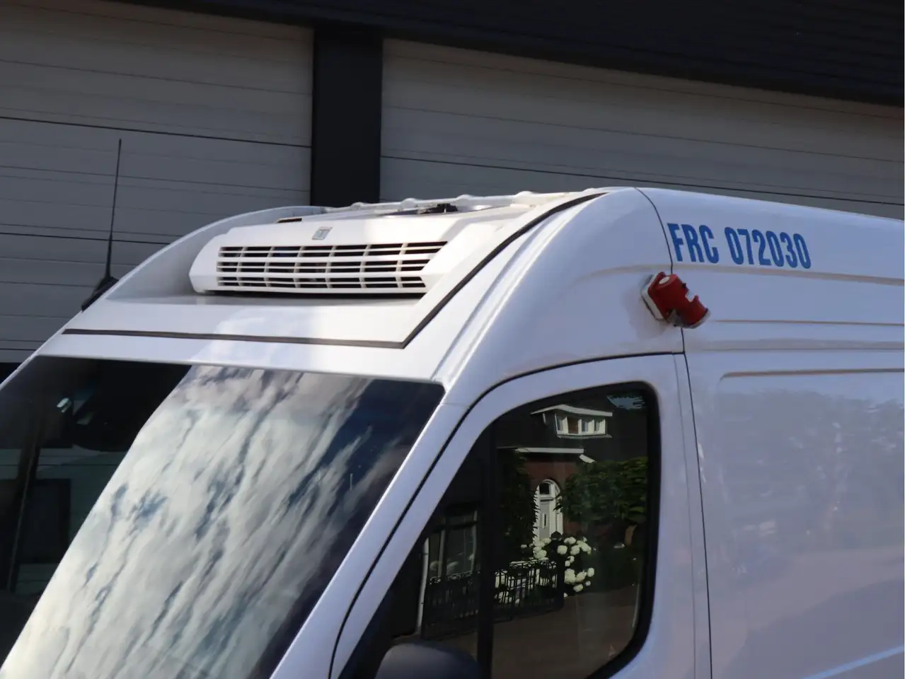 2024 Mercedes-Benz Sprinter 317 CDI Automaat L3H2 - Pharma Medizin - Koelwagen, photograph 10