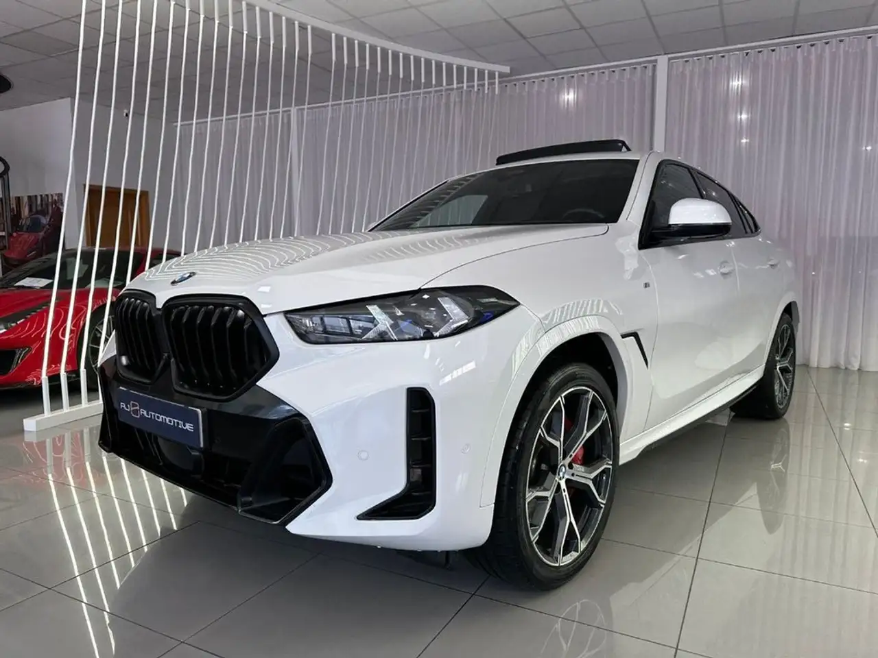 BMW X6 xDrive30d M Sport — photo 1 of 15