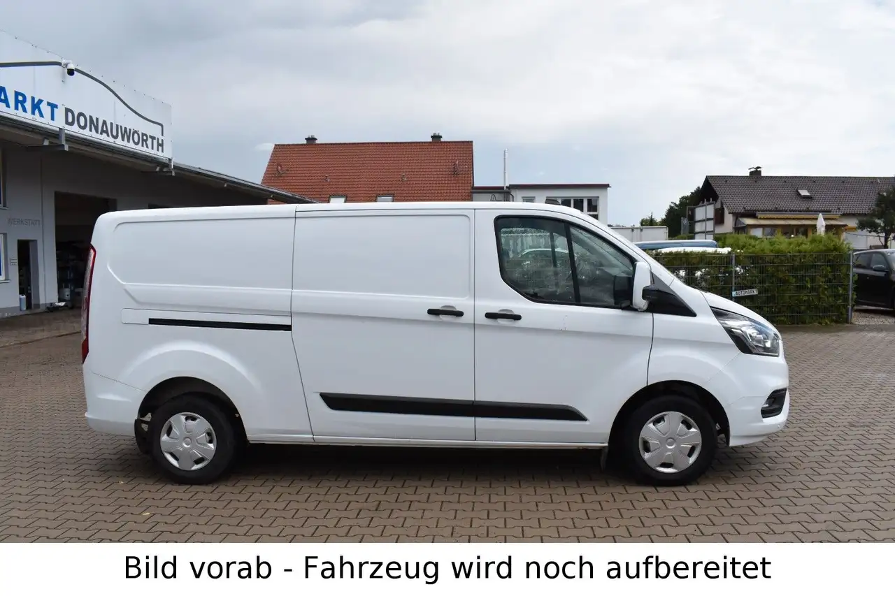 2022 Ford Transit Custom 2,0 EcoBlue Kasten 300 L2H1 Trend, photograph 2