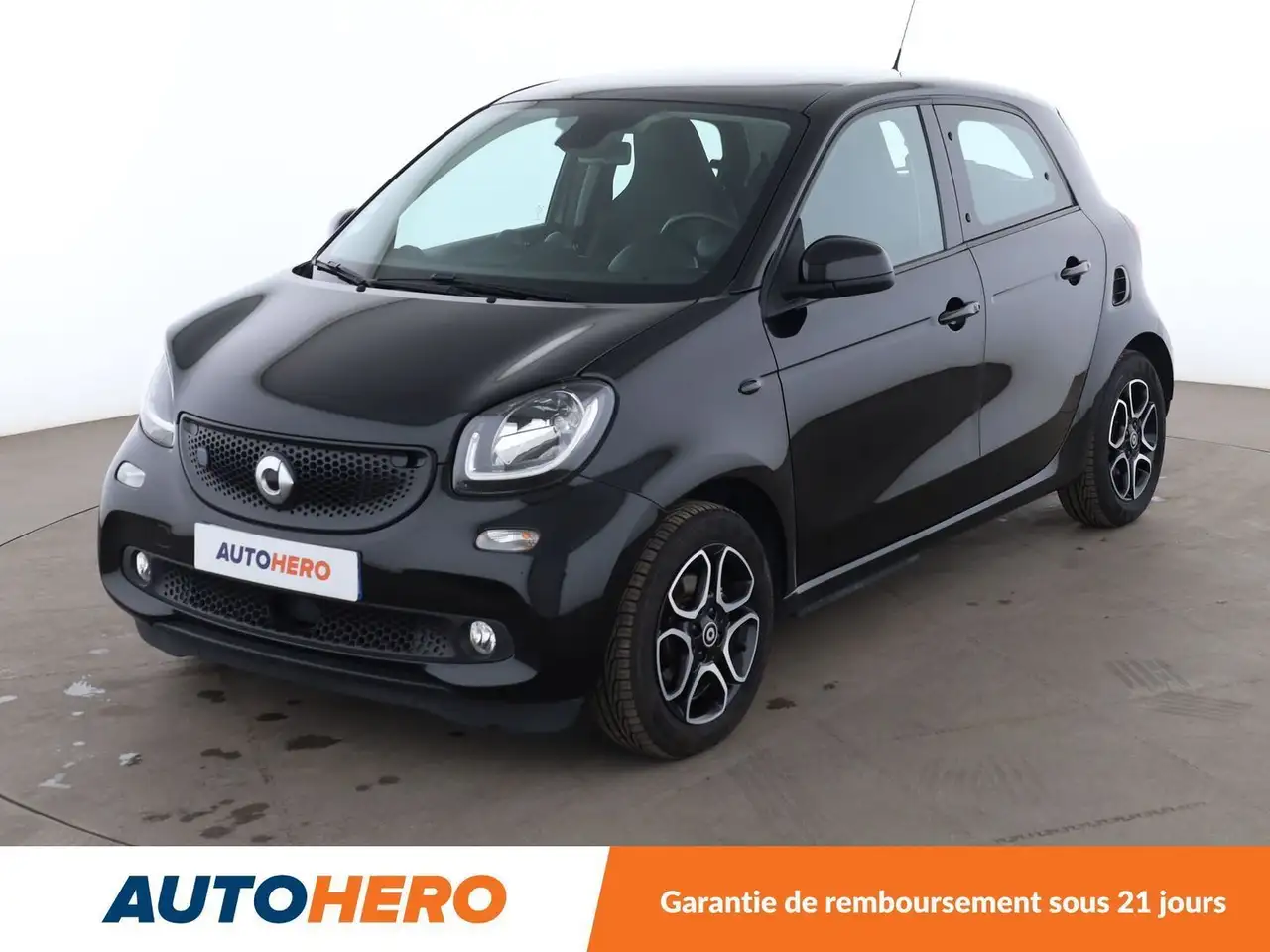smart forFour Electrique 60 kW Prime — photo 1 of 40