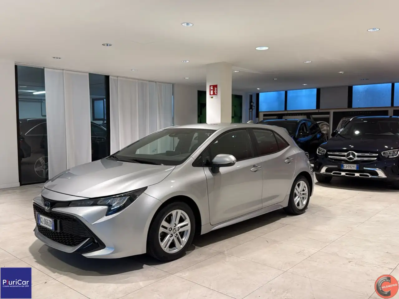 Toyota Corolla 1.8 Hybrid E-CVT FHEV Navi Cruise Fari LED DAB — photo 1 of 15