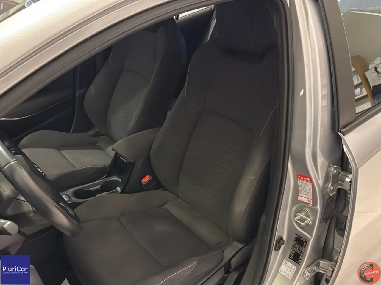 2022 Toyota Corolla 1.8 Hybrid E-CVT FHEV Navi Cruise Fari LED DAB, photograph 3