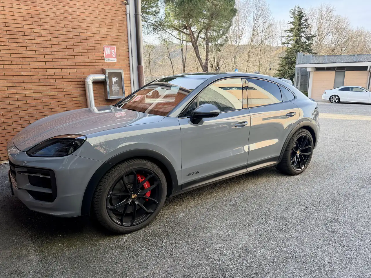 Porsche Cayenne GTS 4.0 V8 500cv — photo 1 of 13