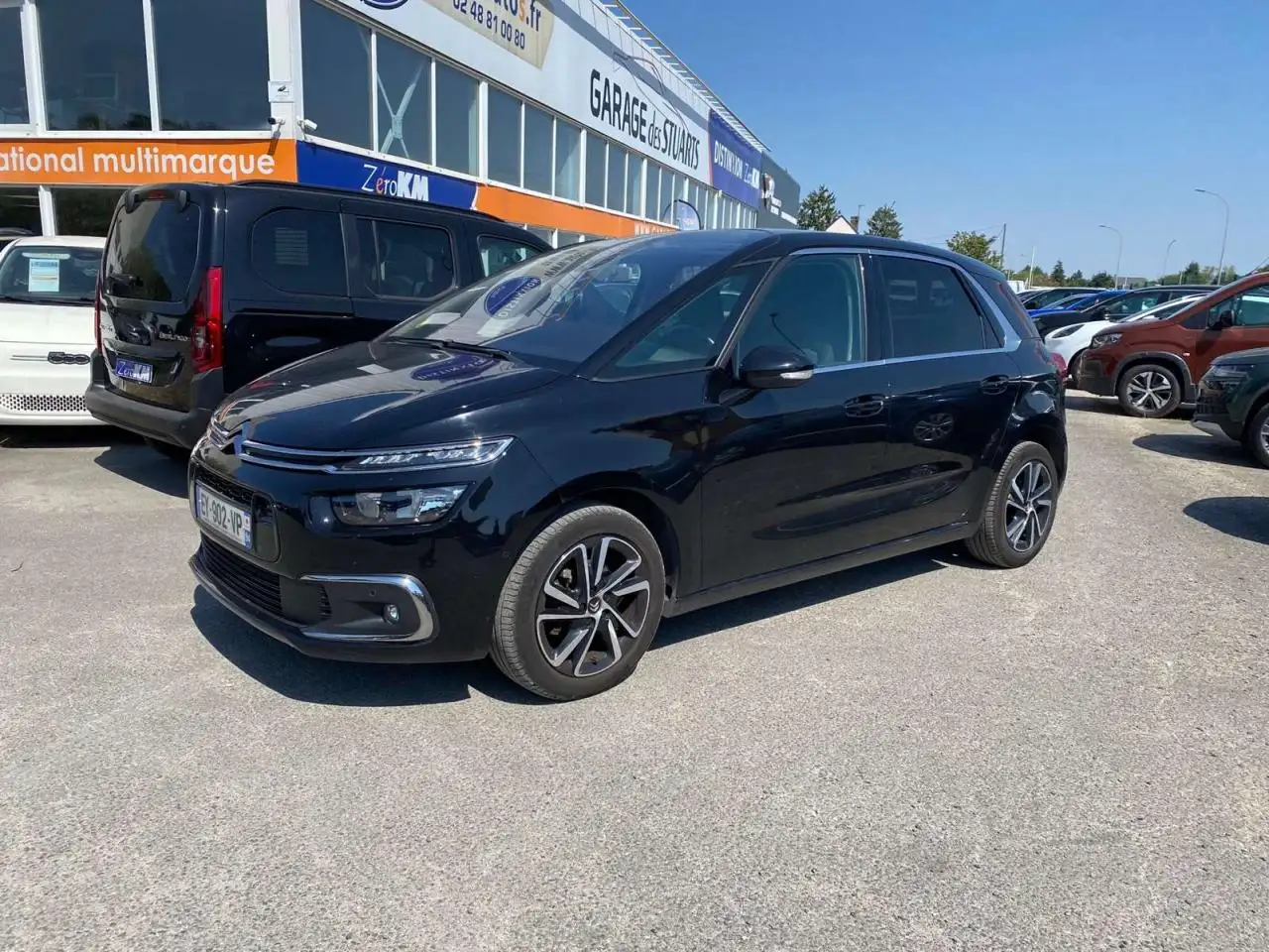 Citroen C4 Picasso 1.6 BlueHDi - 120 S\u0026S Feel — photo 1 of 38