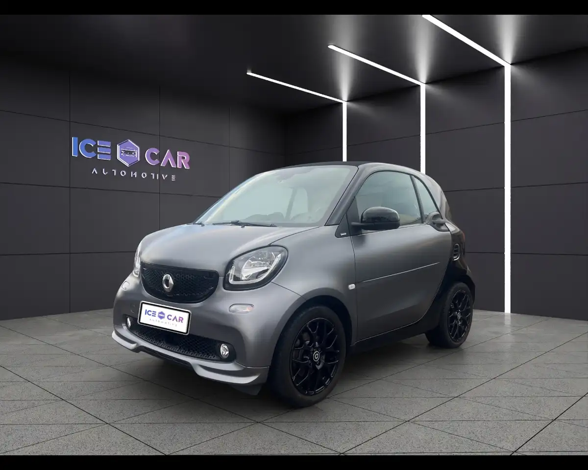 smart forTwo 90 0.9 Turbo twinamic SUPERPASSION SPORT LED NAVI — photo 1 of 15