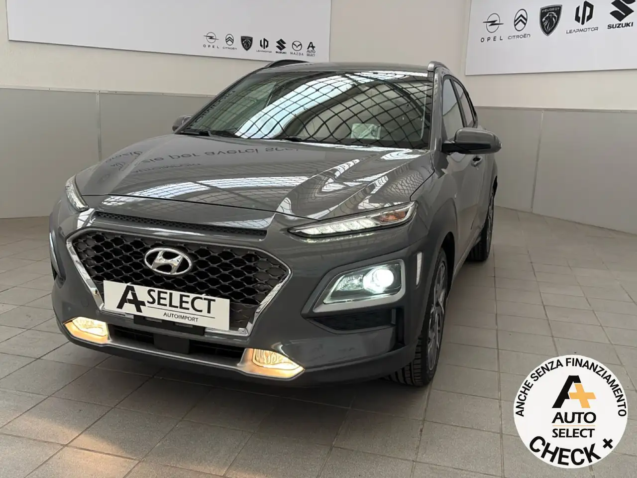 Hyundai KONA 1.6 HEV Exellence 2WD DCT — photo 1 of 16