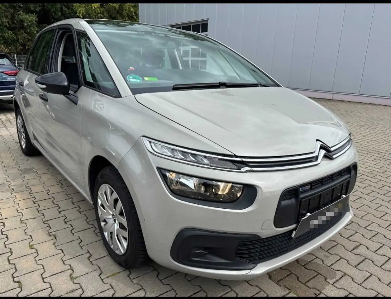 Citroen C4 SpaceTourer Start — photo 1 of 8