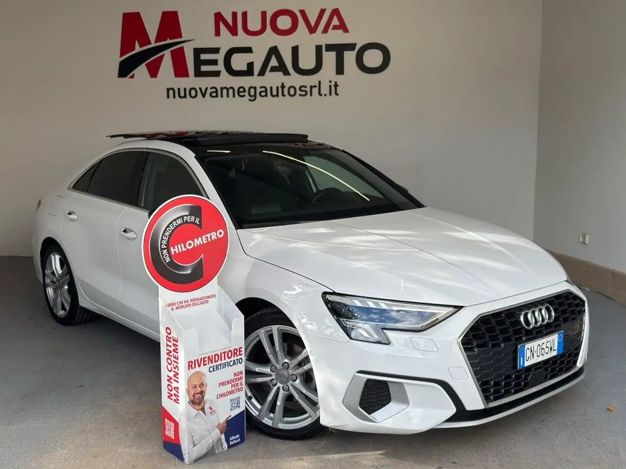 Audi A3 Sedan 2.0 TDI 35 advanced — photo 1 of 15
