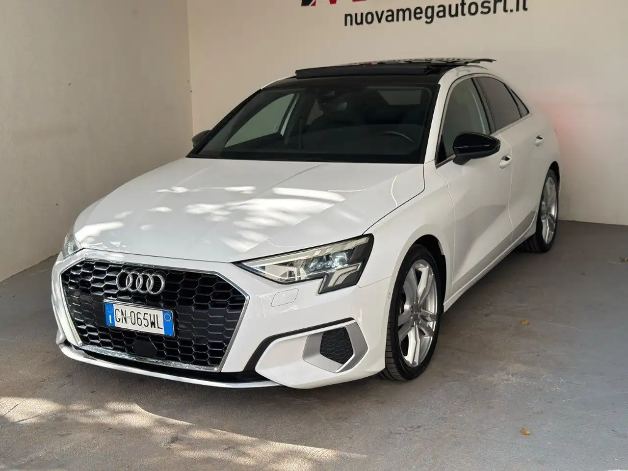 2023 Audi A3 Sedan 2.0 TDI 35 advanced, photograph 2