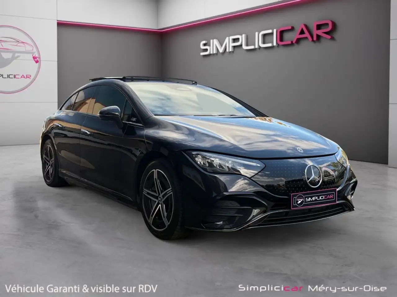 Mercedes-Benz EQE 300 300 AMG LINE — photo 1 of 27