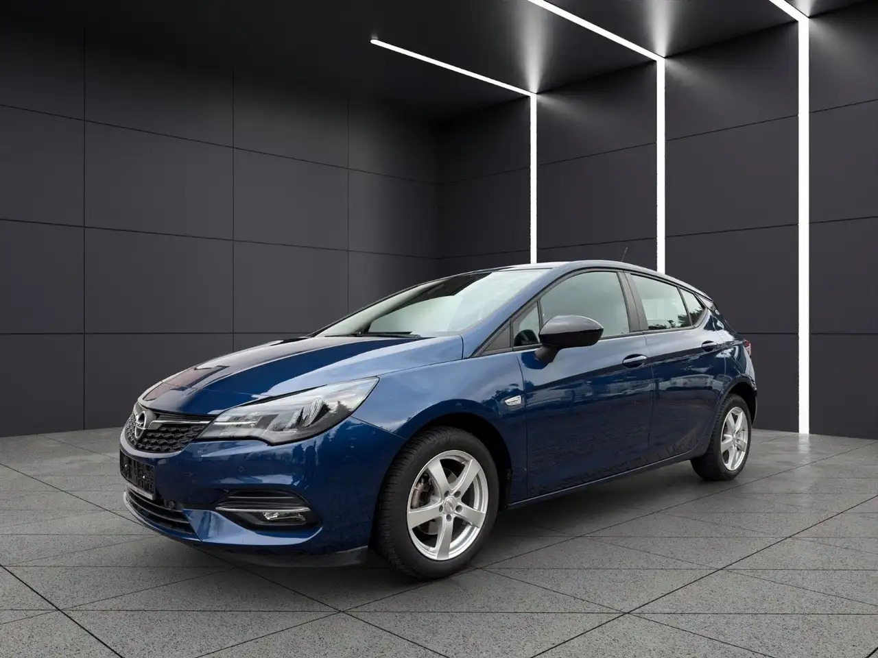 Opel Astra K Lim. 5-trg. Start/Stop,NAV,KAM — photo 1 of 21