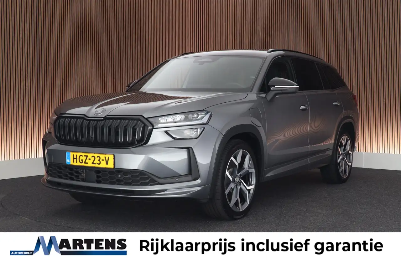 Skoda Kodiaq 1.5 TSI 204pk PHEV Sportline Business Matrix LED K — photo 1 of 40
