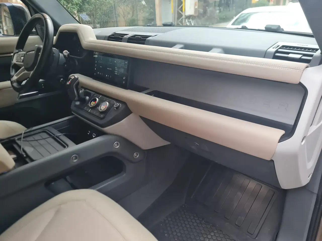 2020 Land Rover Defender FIRST EDITION, Mhev UNIPROPR FULL FULL OPTIONS!!, photograph 11