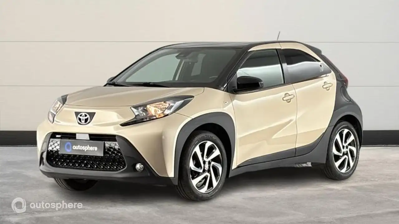 Toyota Aygo X 1.0 VVT-i 72ch Design S-CVT MY24 — photo 1 of 20