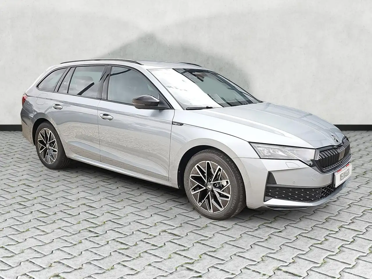 Skoda Octavia Combi 1.5 TSI mHEV 110 kW Sportline DSG ACC Mat... — photo 1 of 14