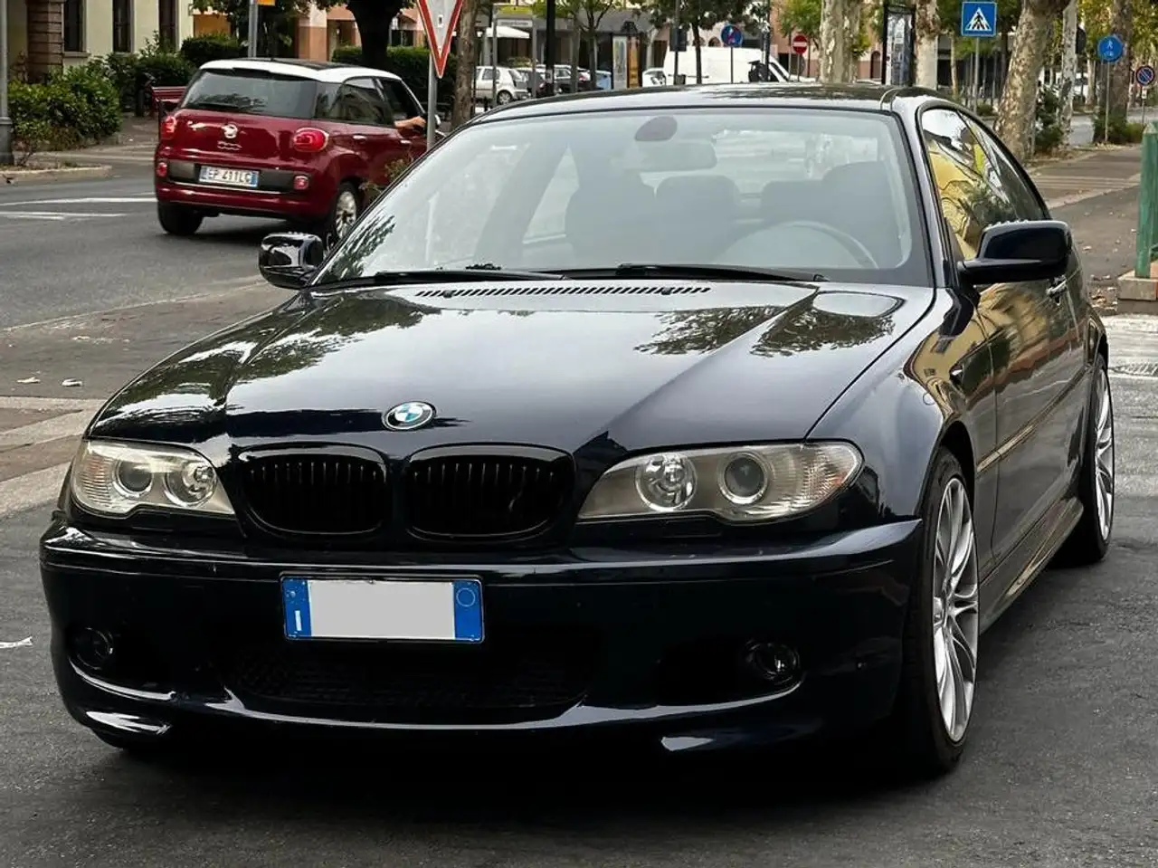 BMW 320 320cd Coupe Attiva (pack Mtech) — photo 1 of 15