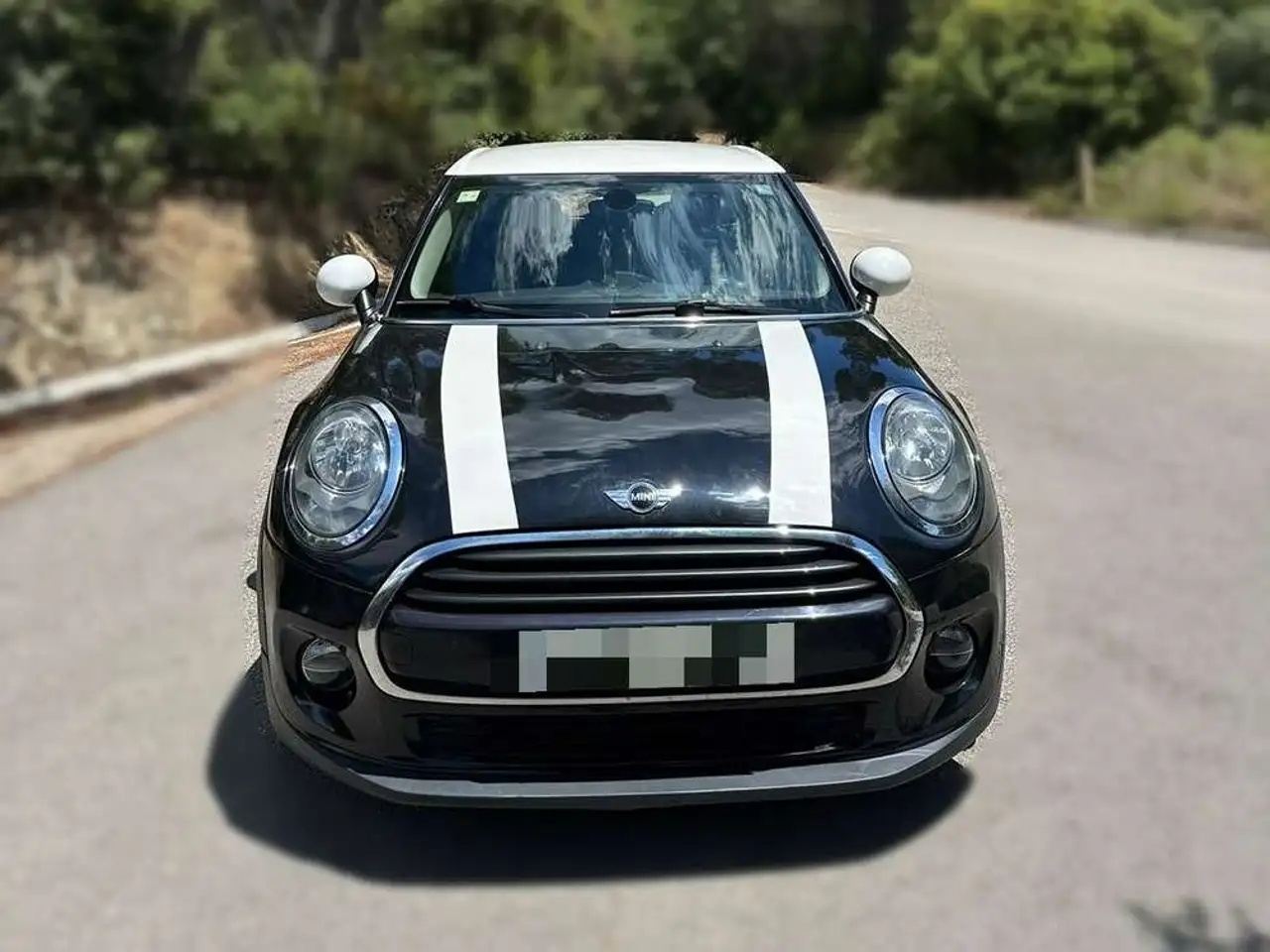 MINI Cooper D 5 PUERTAS — photo 1 of 27