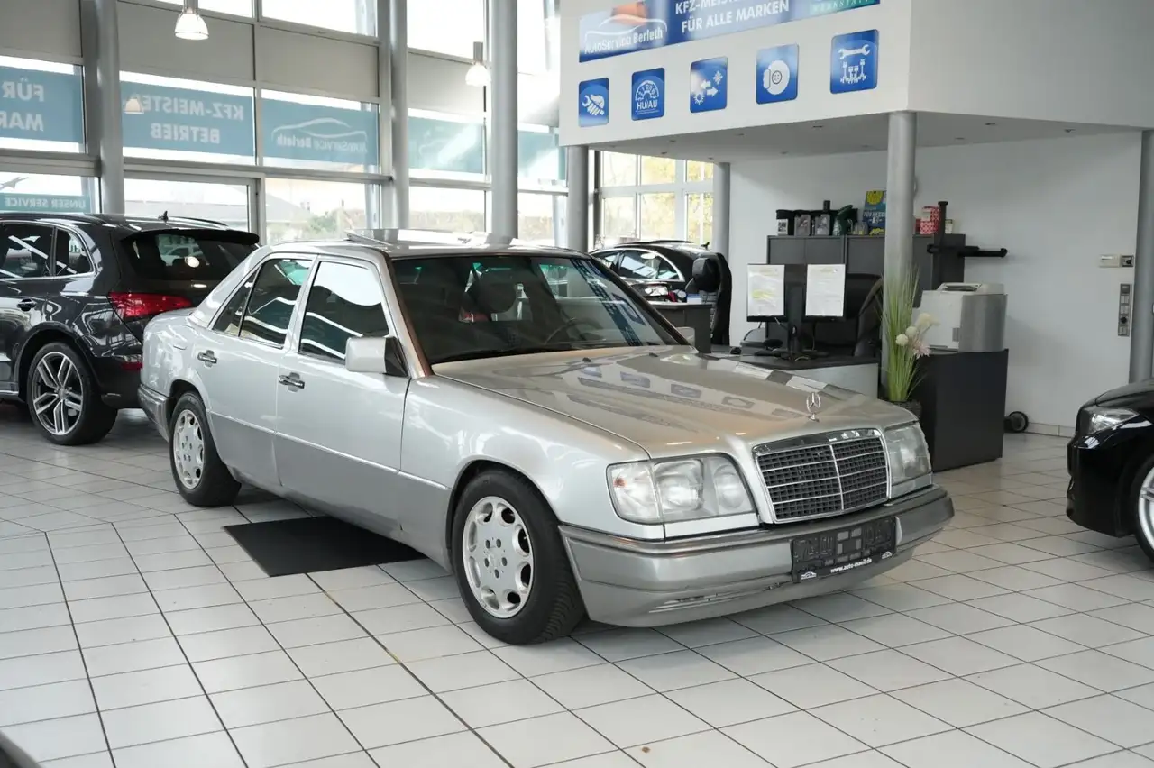 Mercedes-Benz 280 E Limousine W124 Automatik *2.Hand — photo 1 of 15