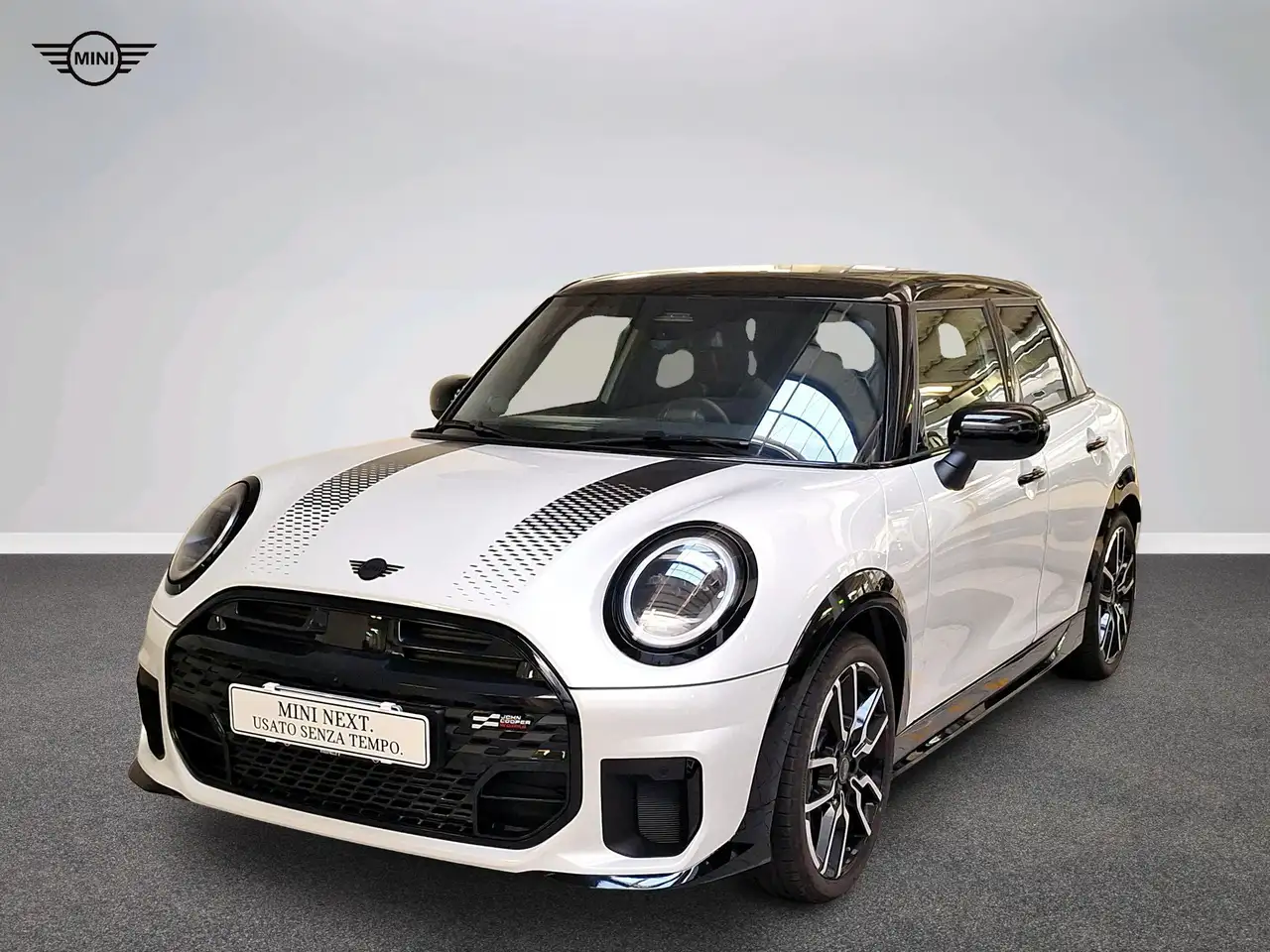 MINI Cooper John Cooper Works — photo 1 of 17