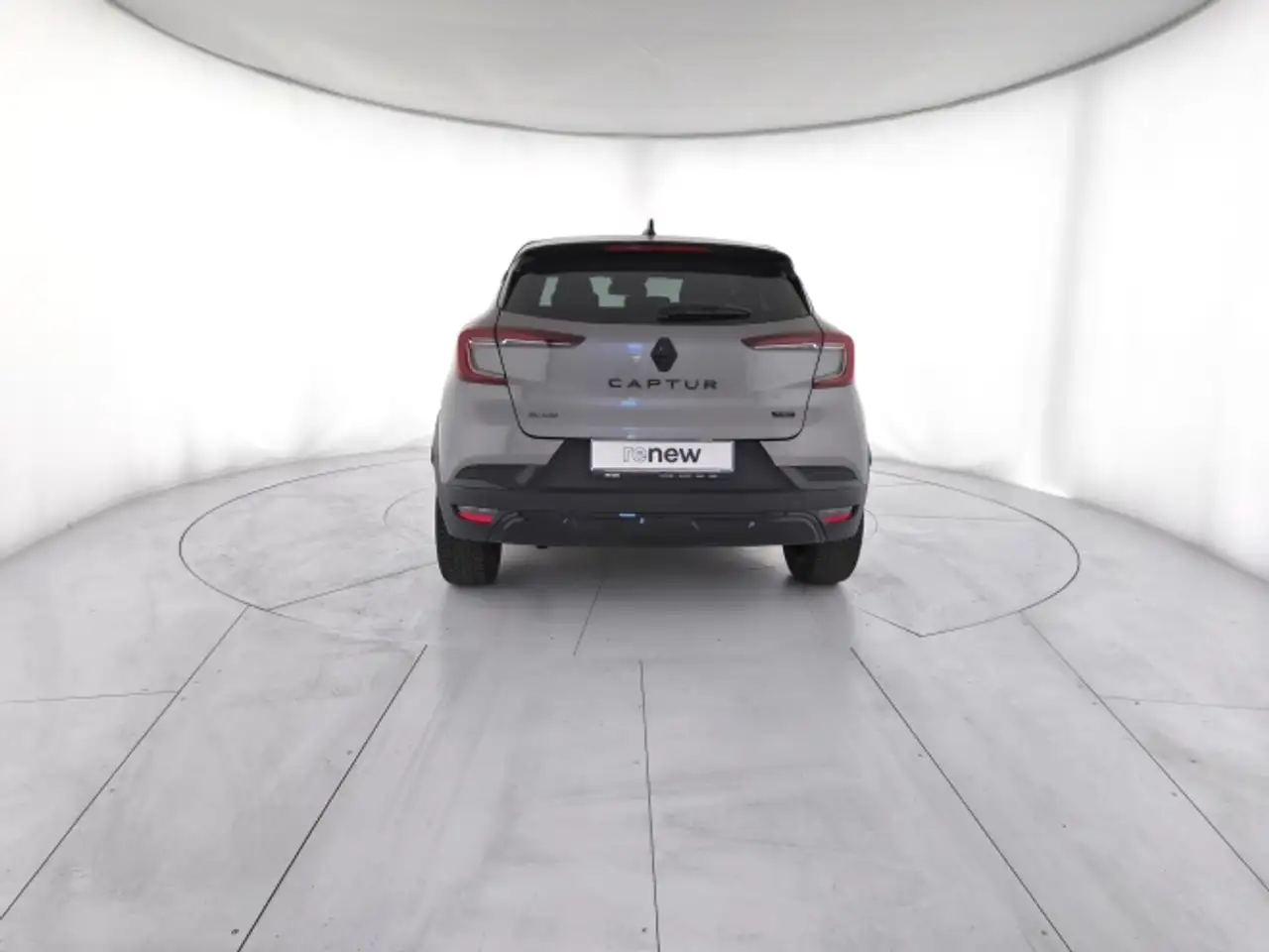 Renault Captur Captur 1.6 E-Tech full hybrid Rive Gauche 145cv au — photo 1 of 15
