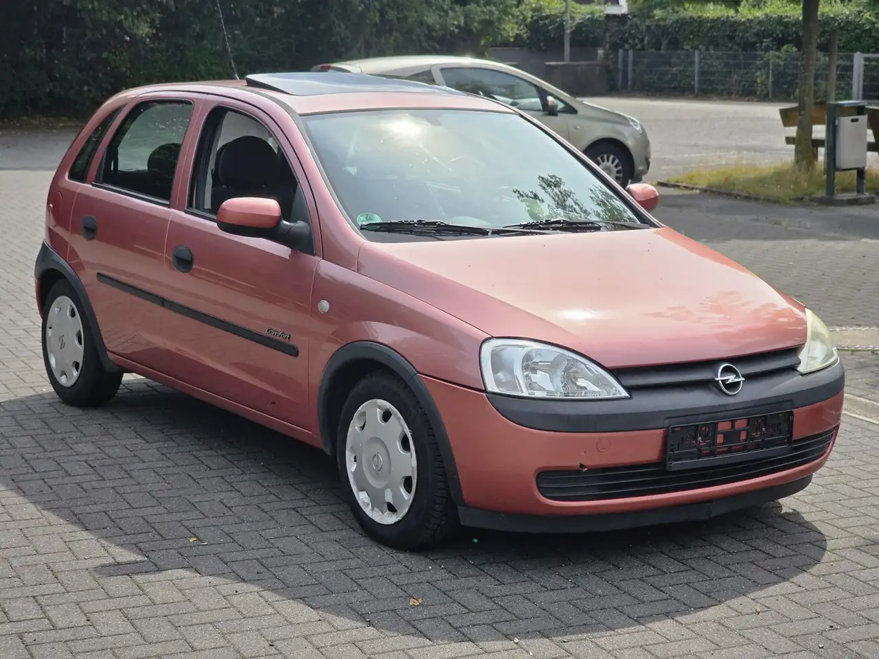 Opel Corsa 1.2 16V Comfort 75Ps 5Türen TÜV 1.Hd Schiebedach 4 — photo 1 of 15