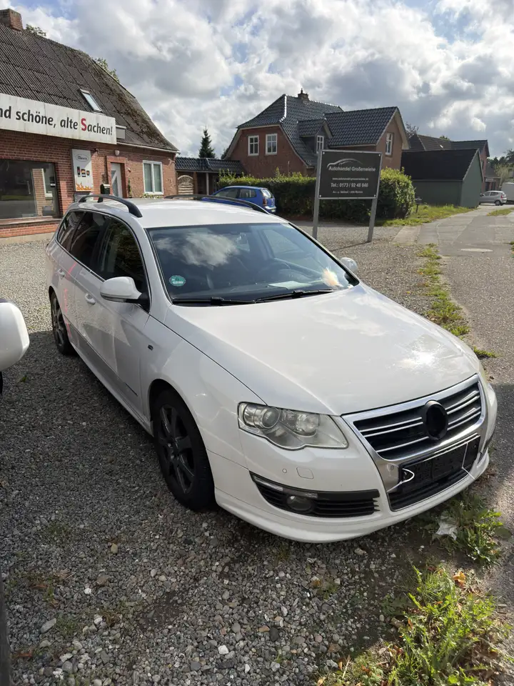 Volkswagen Passat Variant 1.8 TSI R-Line Edition — photo 1 of 6