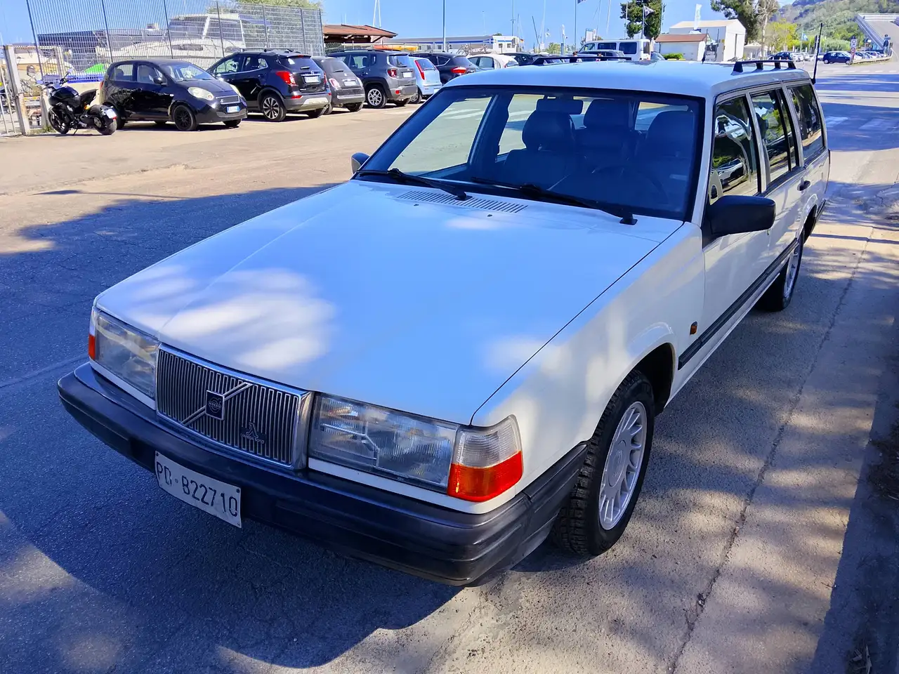 Volvo 940 940 SW 2.0 cat. — photo 1 of 15