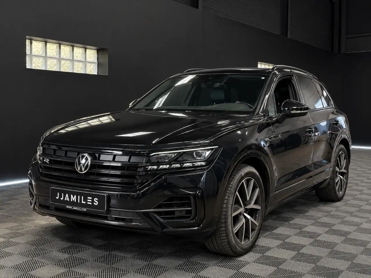 Volkswagen Touareg Touareg 3.0 TSI eHybrid - 462 - BV Tiptronic R 4Motion — photo 1 of 8